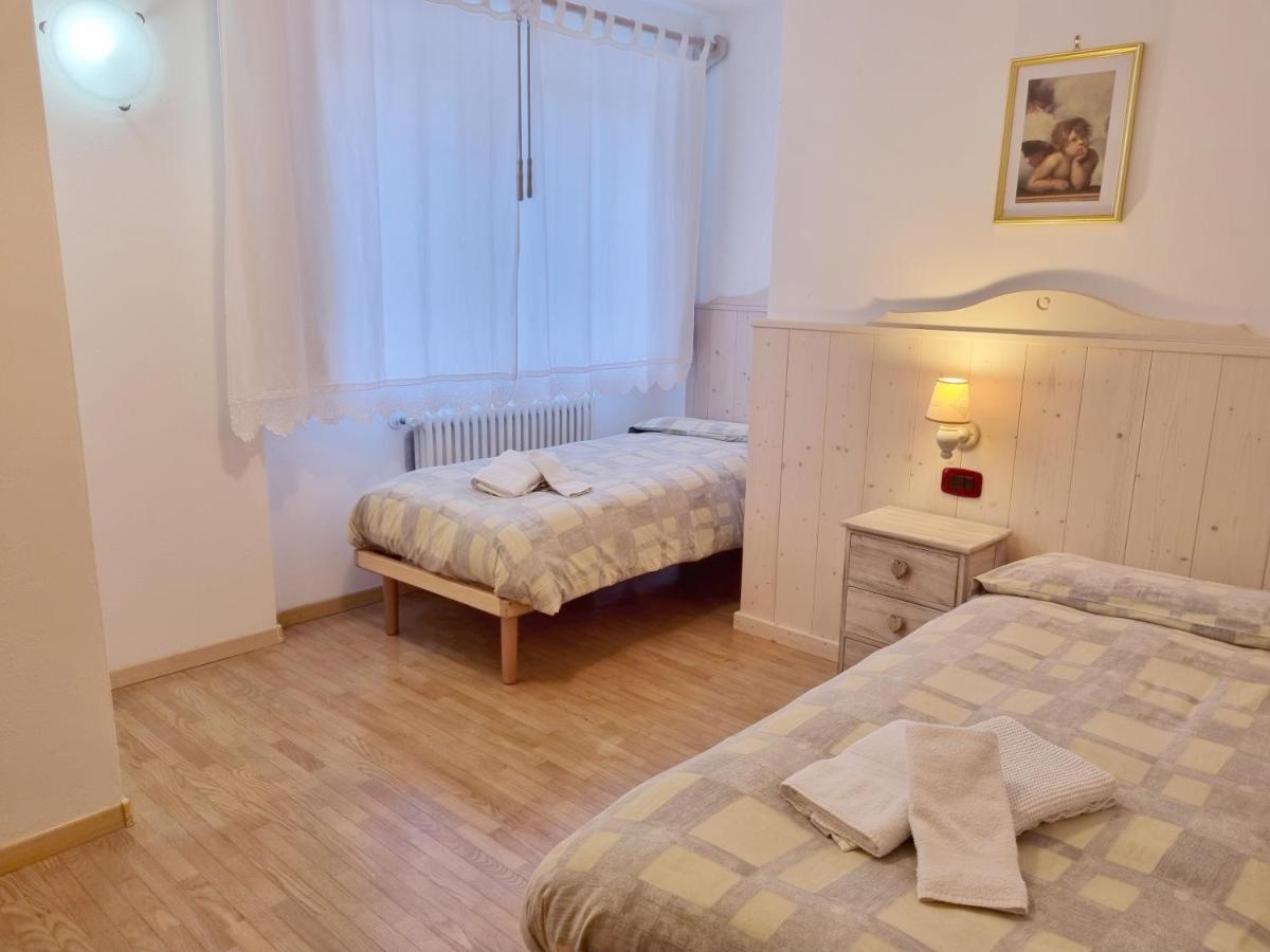 Ciapia Apartment Campitello di Fassa Luaran gambar