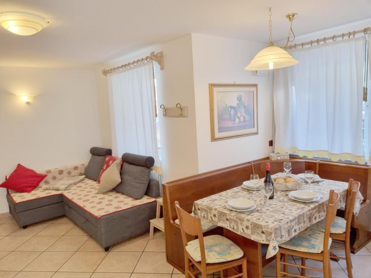 Ciapia Apartment Campitello di Fassa Luaran gambar