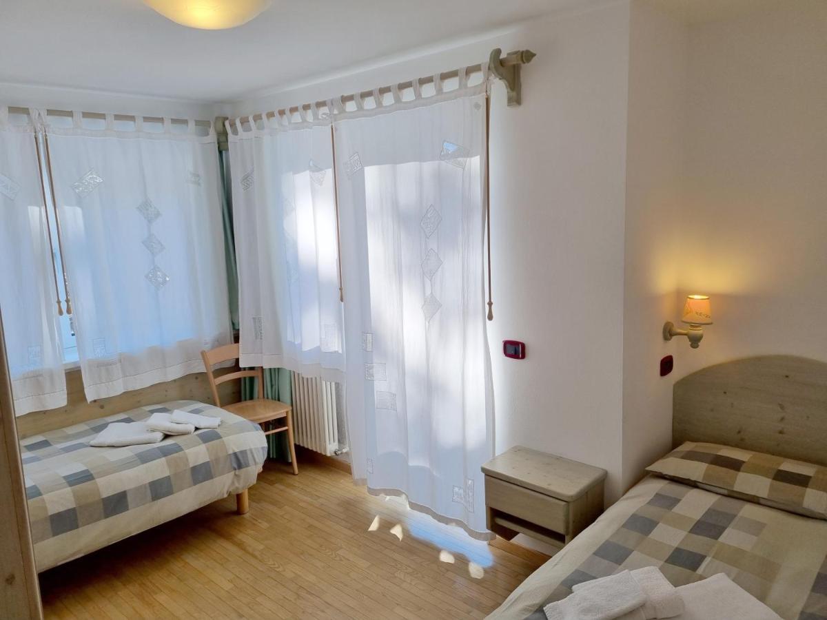 Ciapia Apartment Campitello di Fassa Luaran gambar