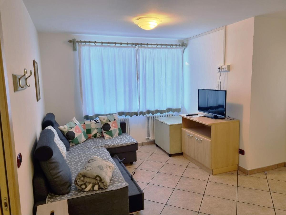 Ciapia Apartment Campitello di Fassa Luaran gambar