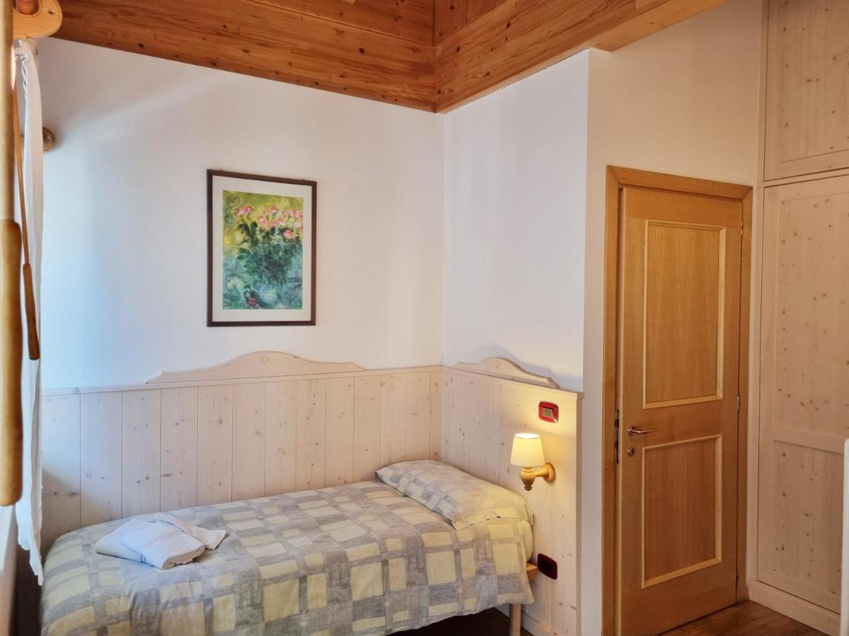Ciapia Apartment Campitello di Fassa Luaran gambar